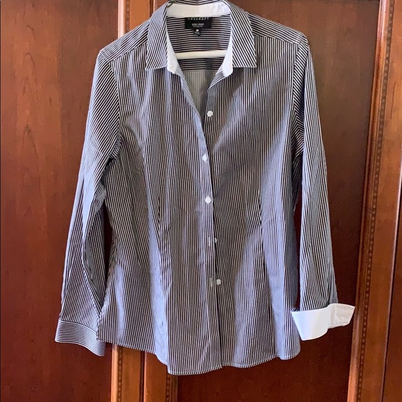 Foxcroft non-iron fitted shirt. - Picture 1 of 4